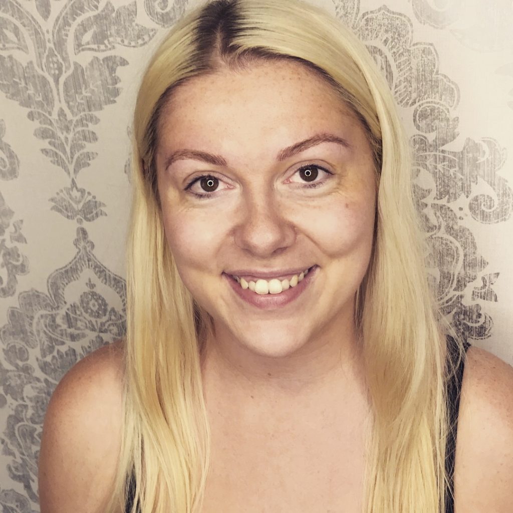 Microblading for eyebrows